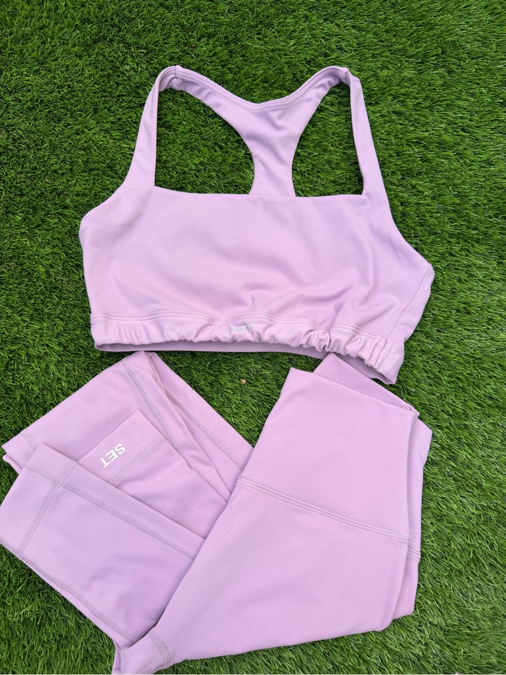 SET ACTIVE Bubble Gum Pink Matching Activewear Set 💕✨
